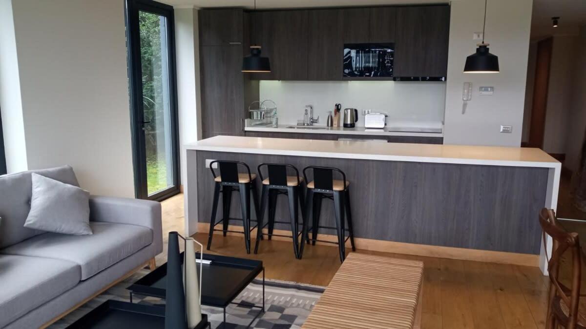 Hom I Depto 3d2b Frente Al Piscina Temperada Ap 120 Apartamento Puerto Varas